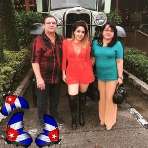 Meet your Posher, Liz